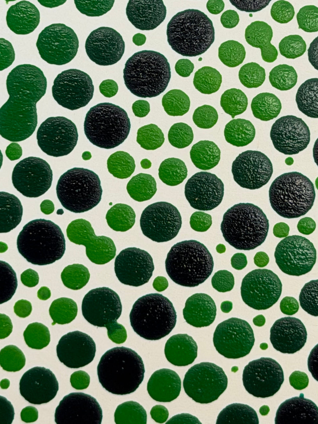 Flowing Constellation Dots: Shades of Green
