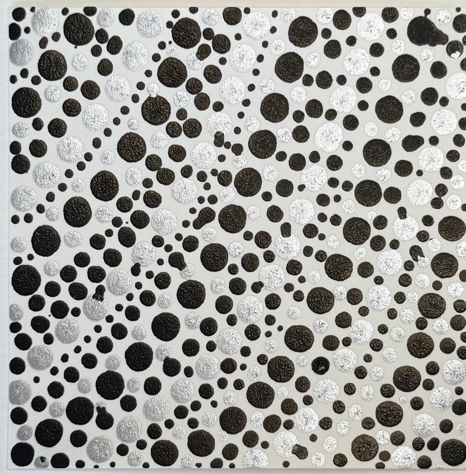 Flowing Constellation Dots: Black and Silver