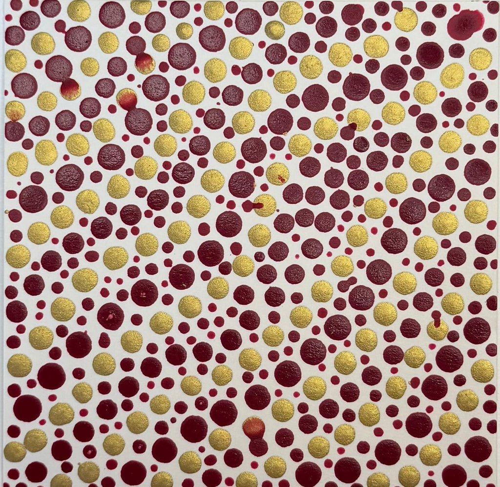 Flowing Constellation Dots: Magenta and Shimmering Gold