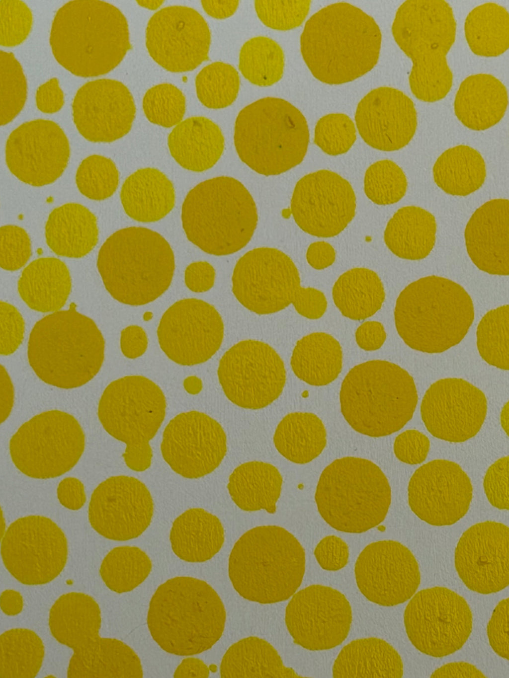 Flowing Constellation Dots: Shades of Yellow