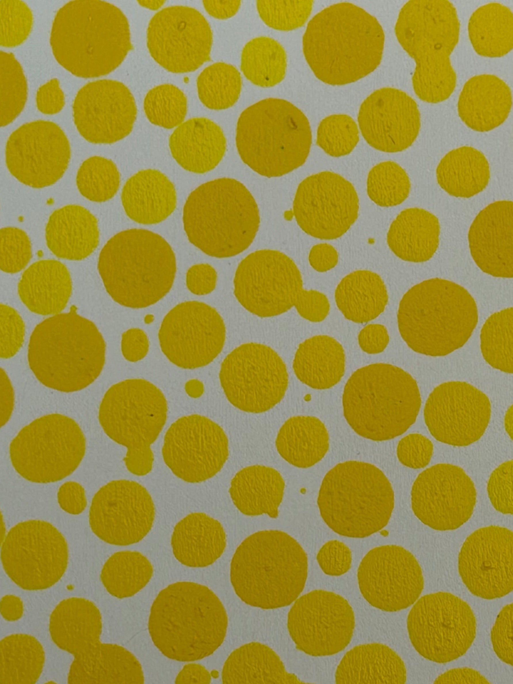 Flowing Constellation Dots: Shades of Yellow