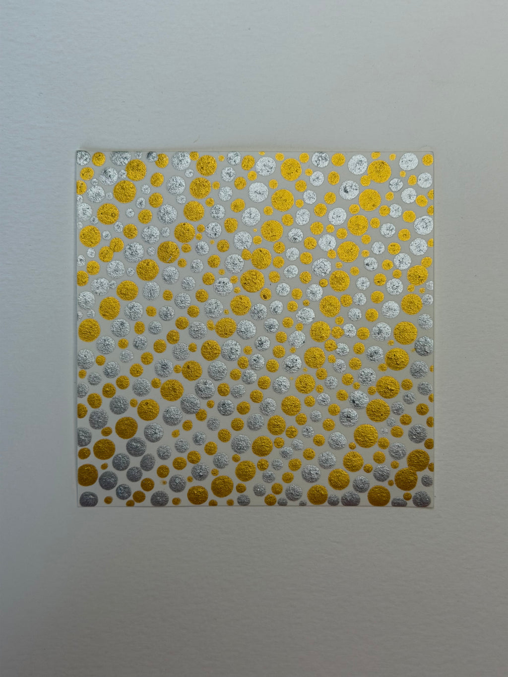 Flowing Constellation Dots: Gold & Silver